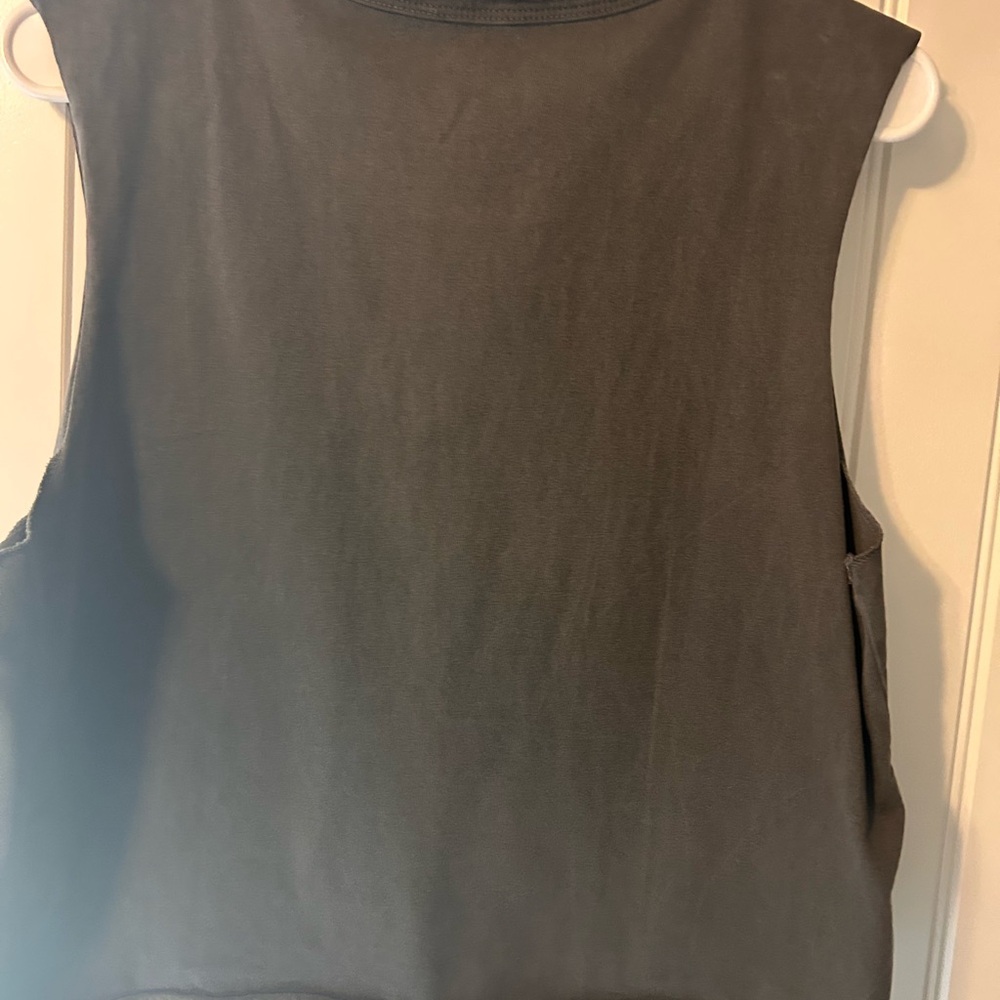 Vans Women's Washed Cropped Muscle Tank Tee - Picture 5 of 6